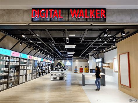 DIGITAL WALKER .